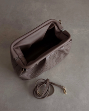 Puffy VEGAN bag (062)