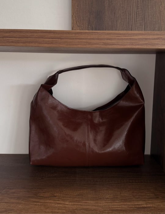 Kaya VEGAN PATENT bag (038)
